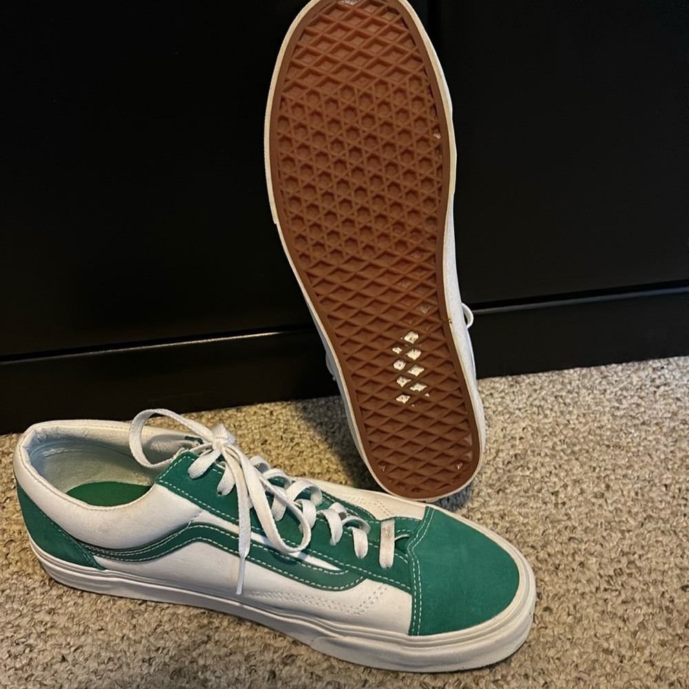 Men’s vans shoes size 12. Worn but good condition, no scuffs or tearing.